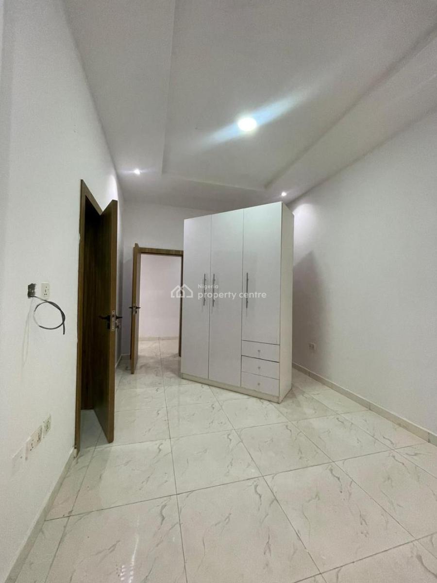 Luxury  2 Bedroom Serviced Apartment with Elevator in a Serene Area, Lekki Phase 1, Lekki, Lagos, Flat / Apartment for Sale