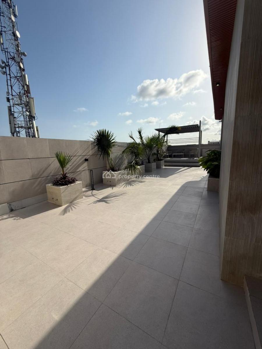 Contemporary 2 Bedroom Penthouse with Pool, Gym, Elevator, Gazebo, Lekki Phase 1, Lekki, Lagos, Flat / Apartment for Sale