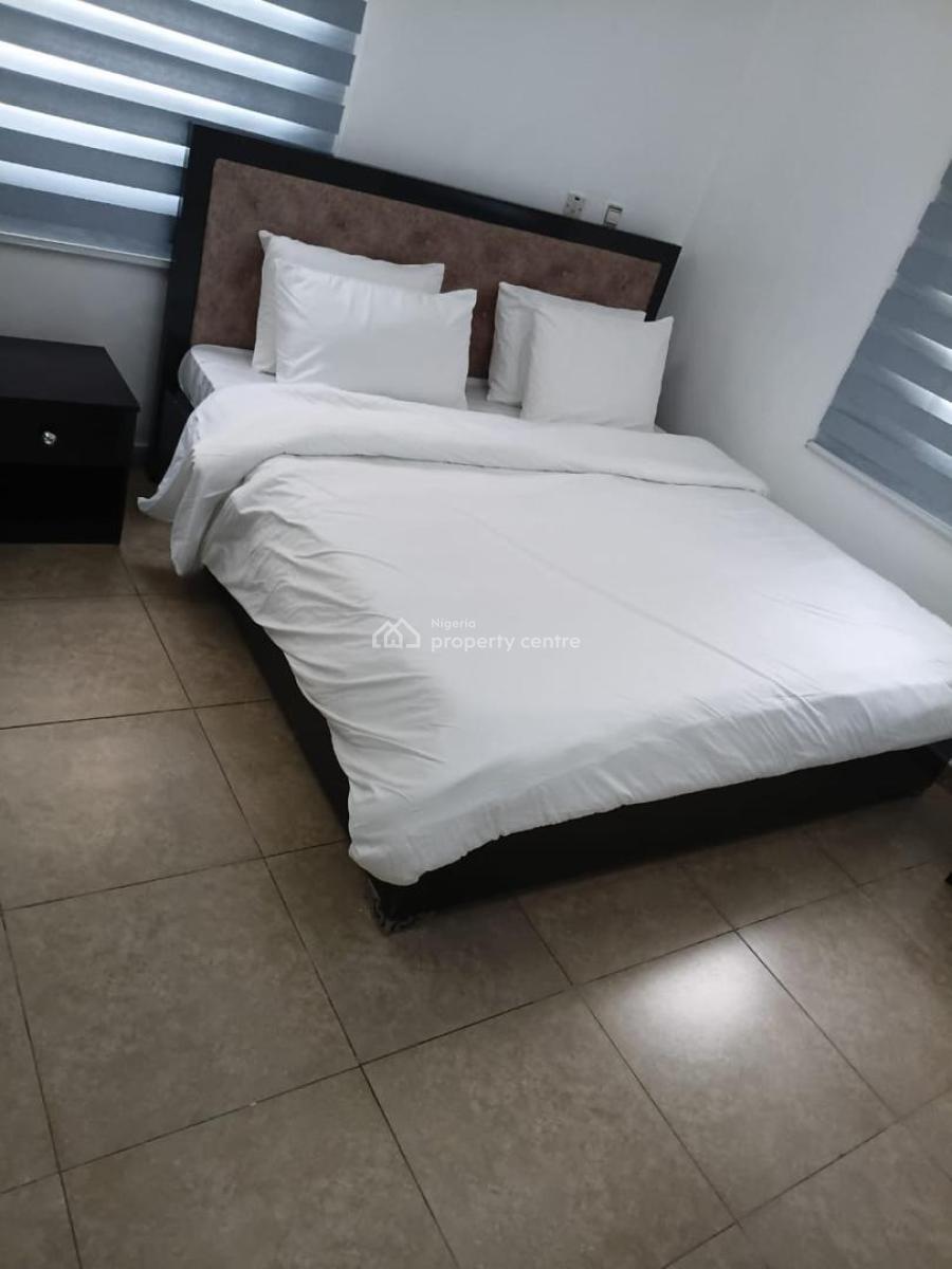 Standard Serviced 3 Bedroom Flat in Prime Water Garden, Prime Water Garden, Lekki Phase 1, Lekki, Lagos, Flat / Apartment for Rent