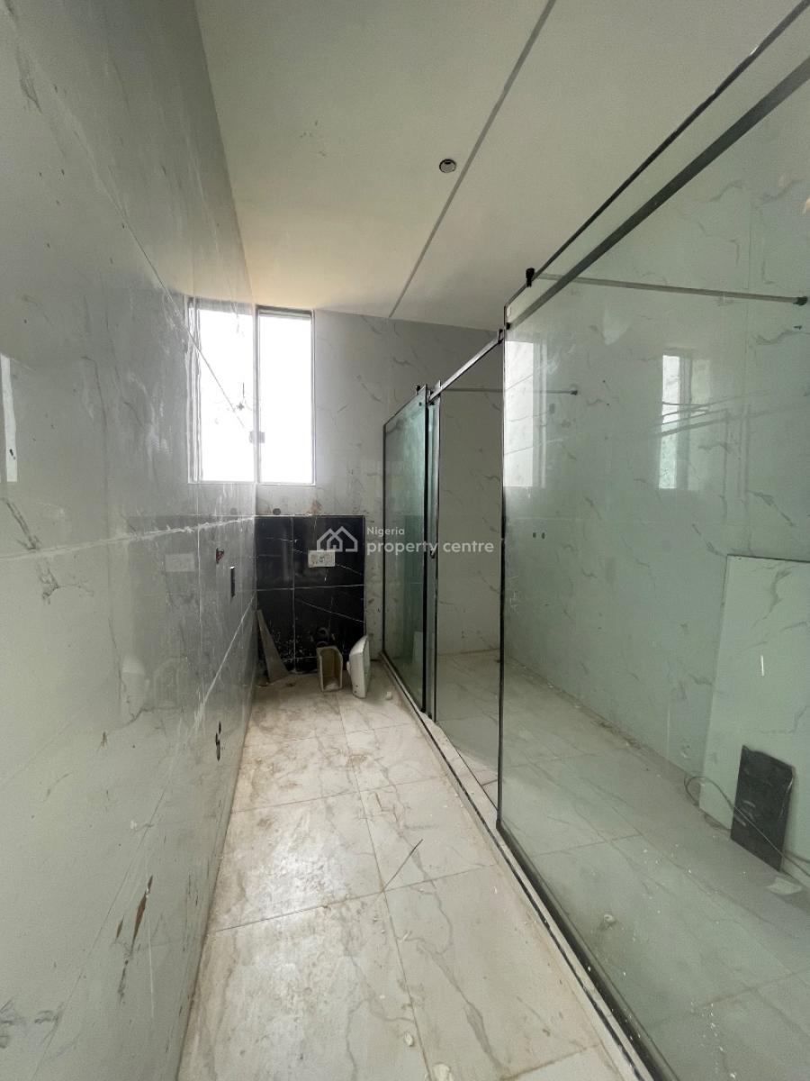 Amazing Well Finished 4 Bedroom Penthouse with City View, Spar Road, Lekki, Lagos, Block of Flats for Sale