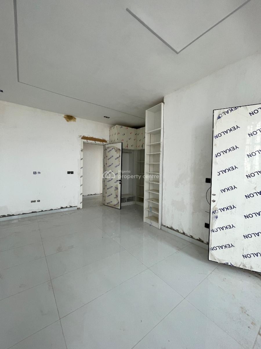 Amazing Well Finished 4 Bedroom Penthouse with City View, Spar Road, Lekki, Lagos, Block of Flats for Sale