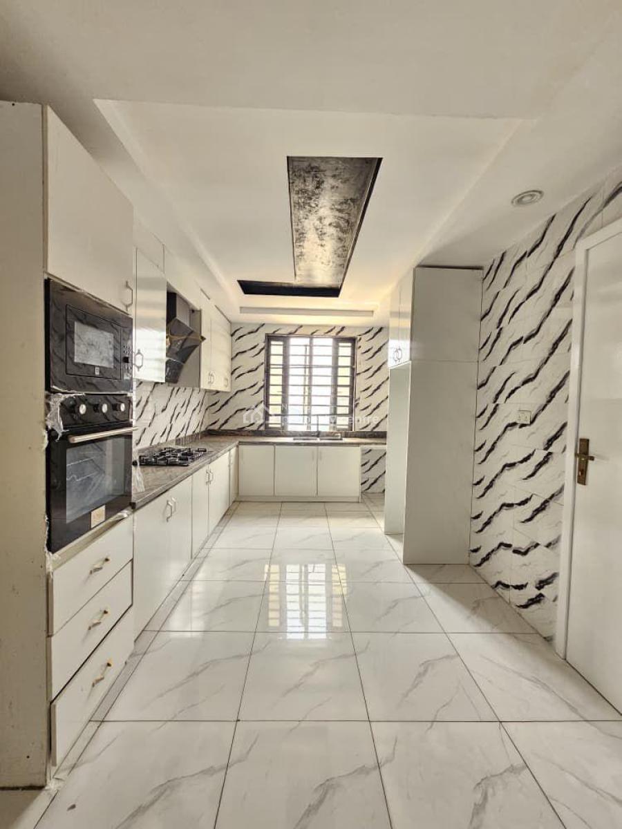 Exquisite 2-bedroom Apartment with Elevator in a Well Secured Estate, Ikate, Lekki, Lagos, Flat / Apartment for Sale