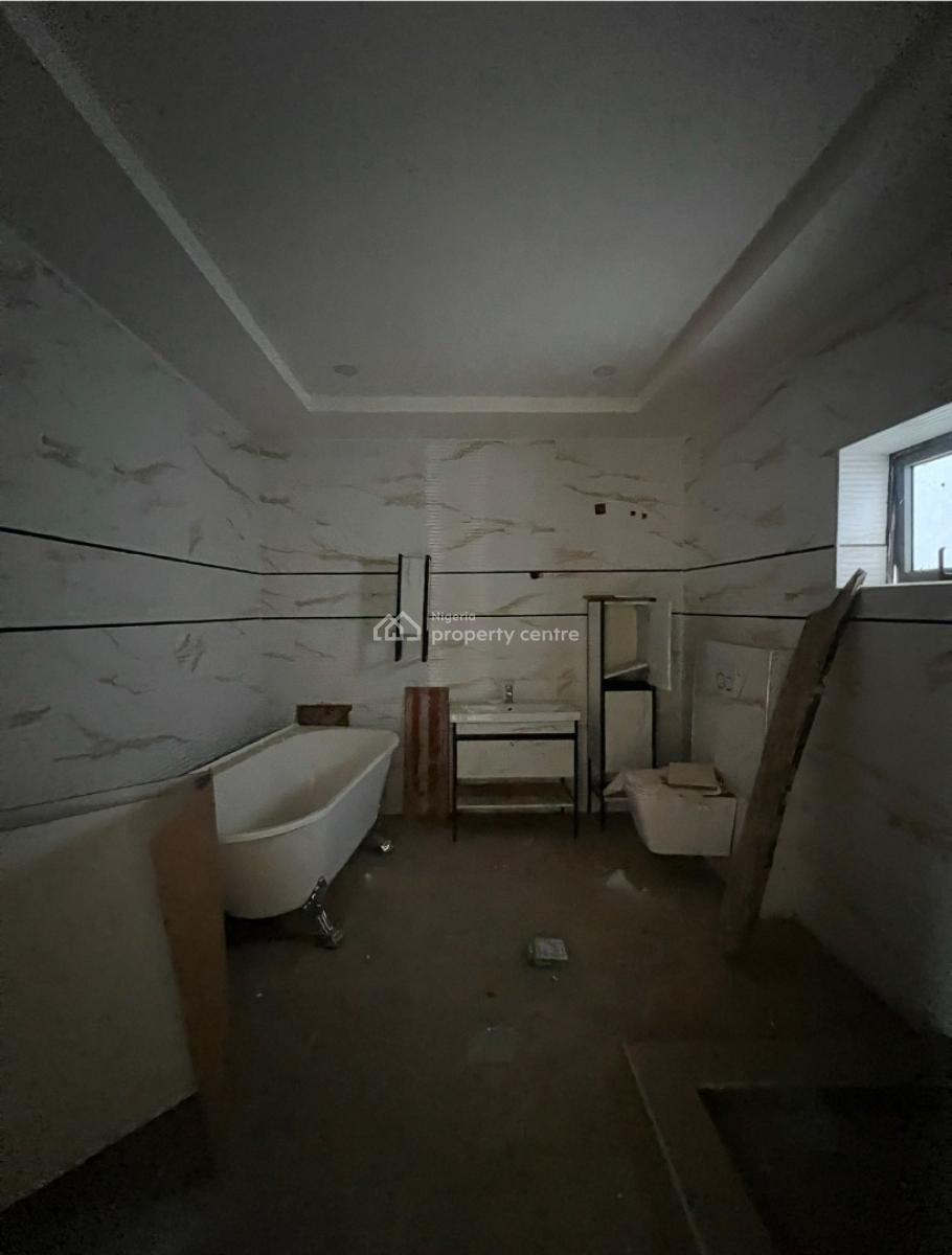 5 Bedroom Terrace with Bq, Katampe, Abuja, Terraced Duplex for Sale