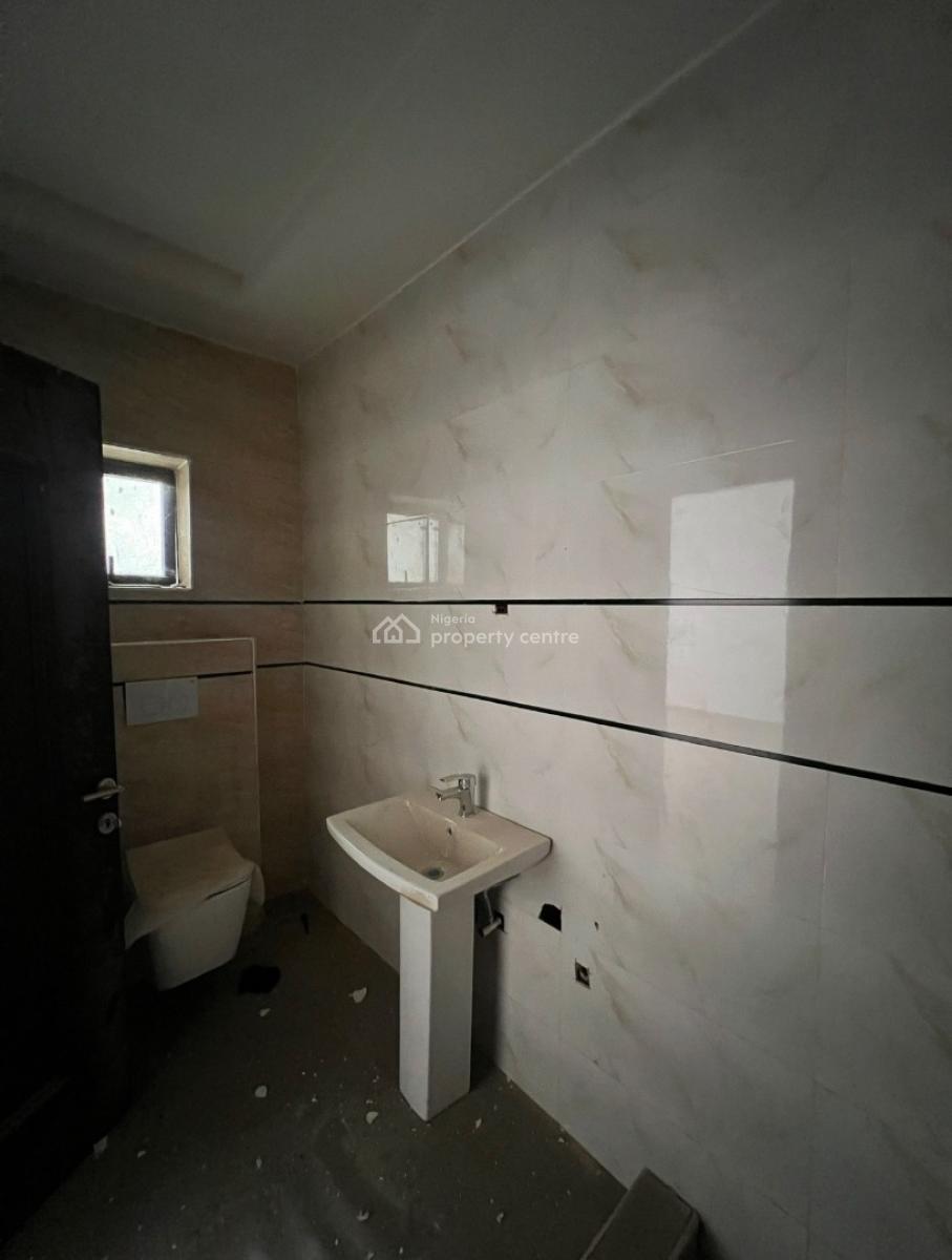 5 Bedroom Terrace with Bq, Katampe, Abuja, Terraced Duplex for Sale