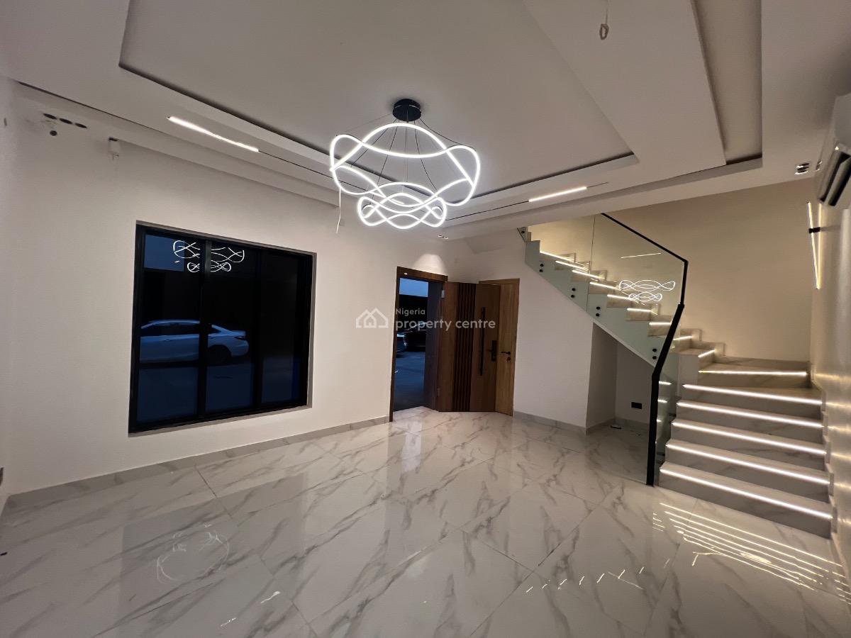 Newly Built 4bedroom Terrace House with a Room Bq, Lekki Phase 1, Lekki, Lagos, Terraced Duplex for Rent