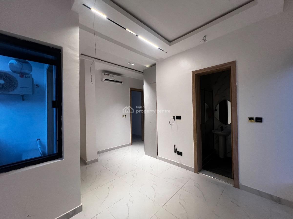 Newly Built 4bedroom Terrace House with a Room Bq, Lekki Phase 1, Lekki, Lagos, Terraced Duplex for Rent