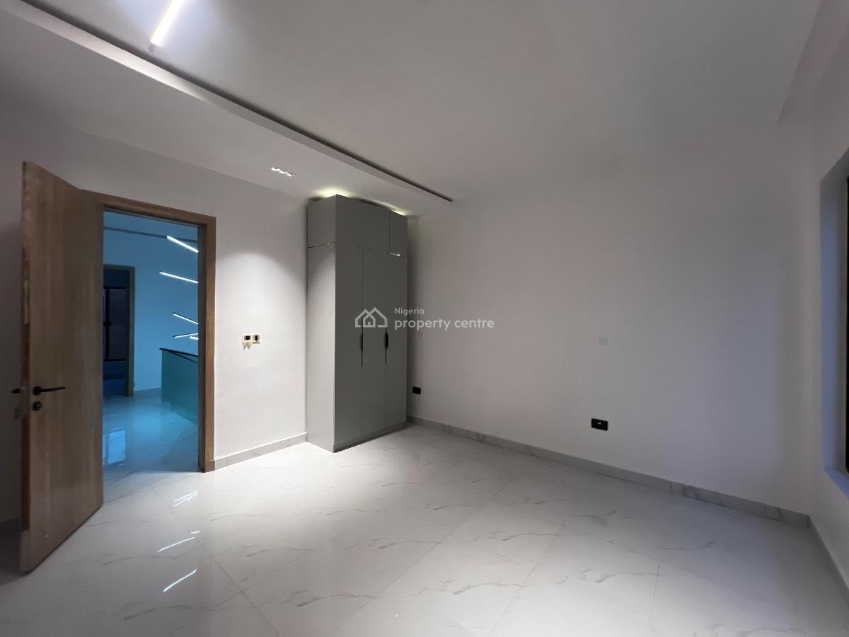 Newly Built 4bedroom Terrace House with a Room Bq, Lekki Phase 1, Lekki, Lagos, Terraced Duplex for Rent