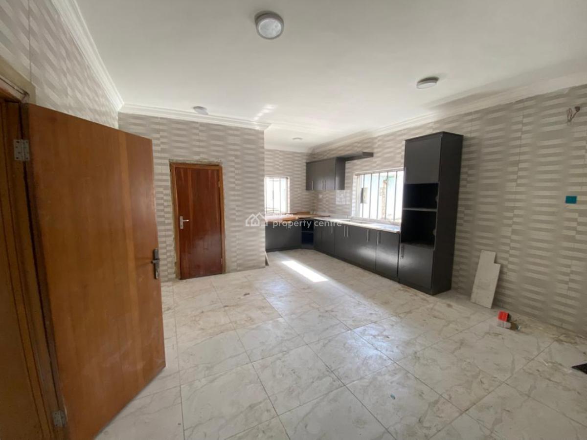 5 Bedroom Fully Detached Duplex (with Bq), Mobile Road, Ajah, Lagos, Detached Duplex for Rent