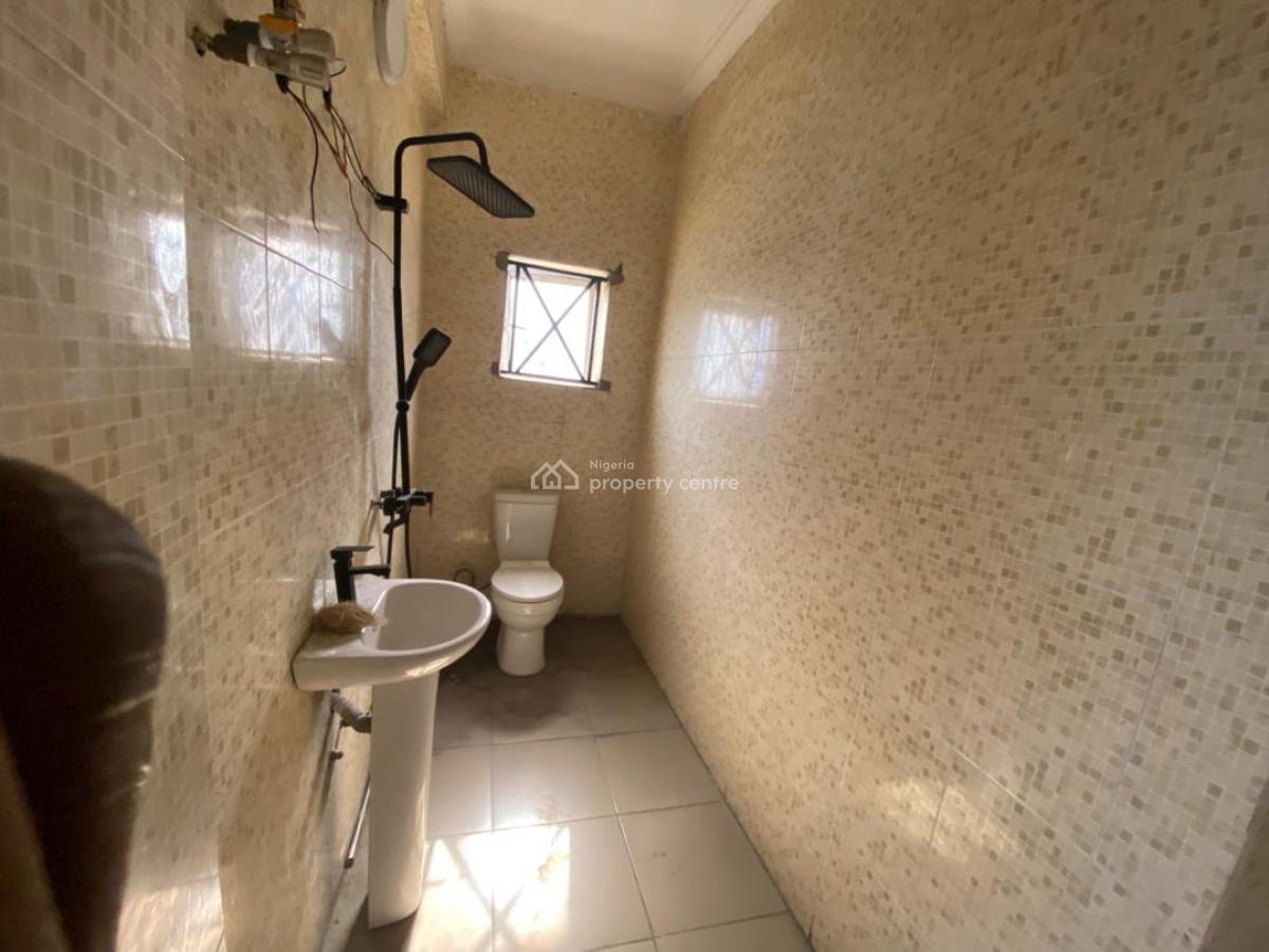 5 Bedroom Fully Detached Duplex (with Bq), Mobile Road, Ajah, Lagos, Detached Duplex for Rent