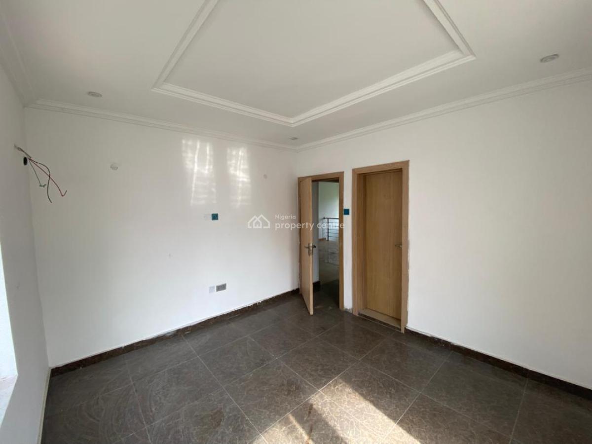 5 Bedroom Fully Detached Duplex (with Bq), Mobile Road, Ajah, Lagos, Detached Duplex for Rent