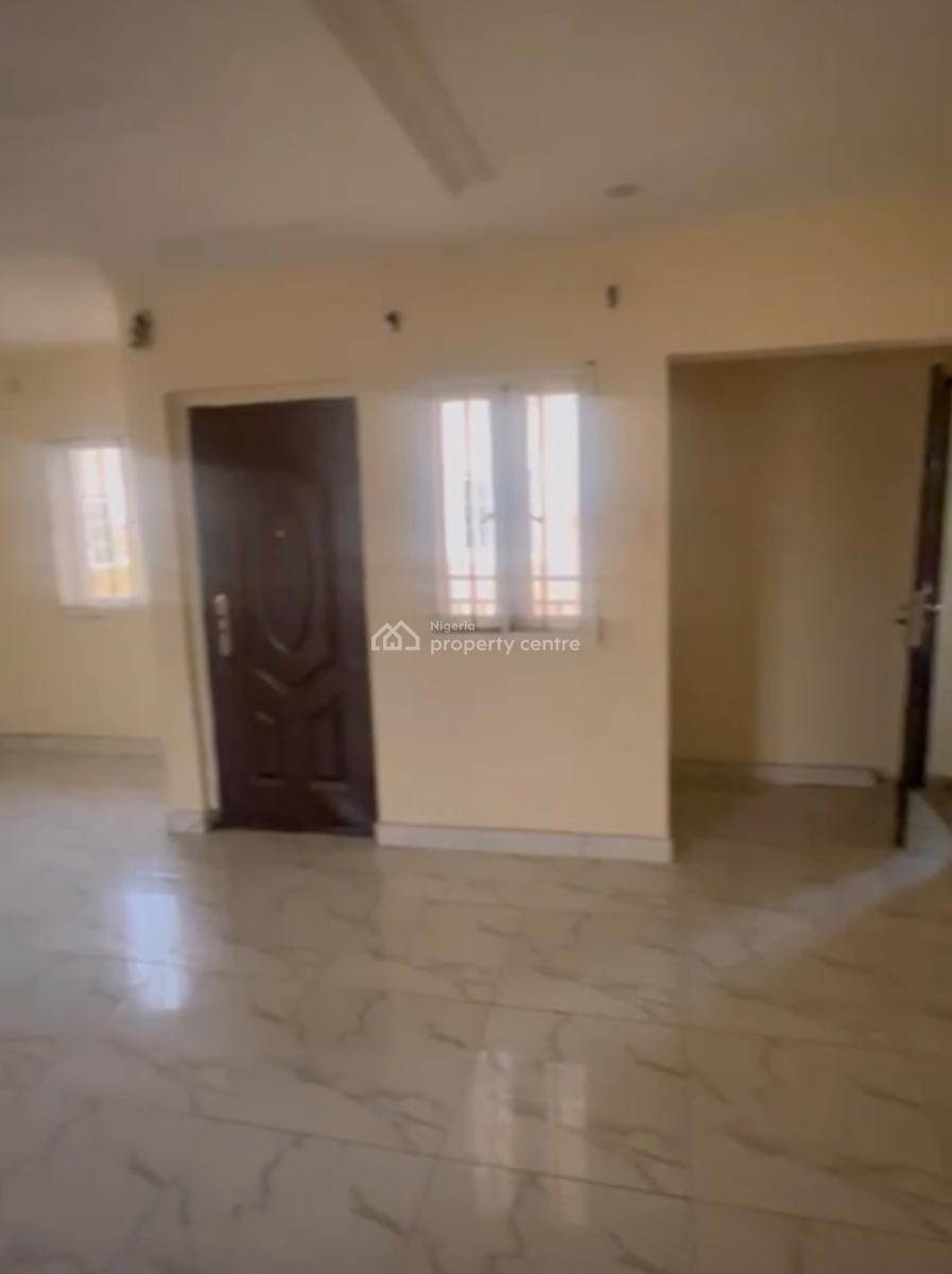 2 Bedroom Apartment, Igboefon, Lekki Expressway, Lekki, Lagos, Flat / Apartment for Rent