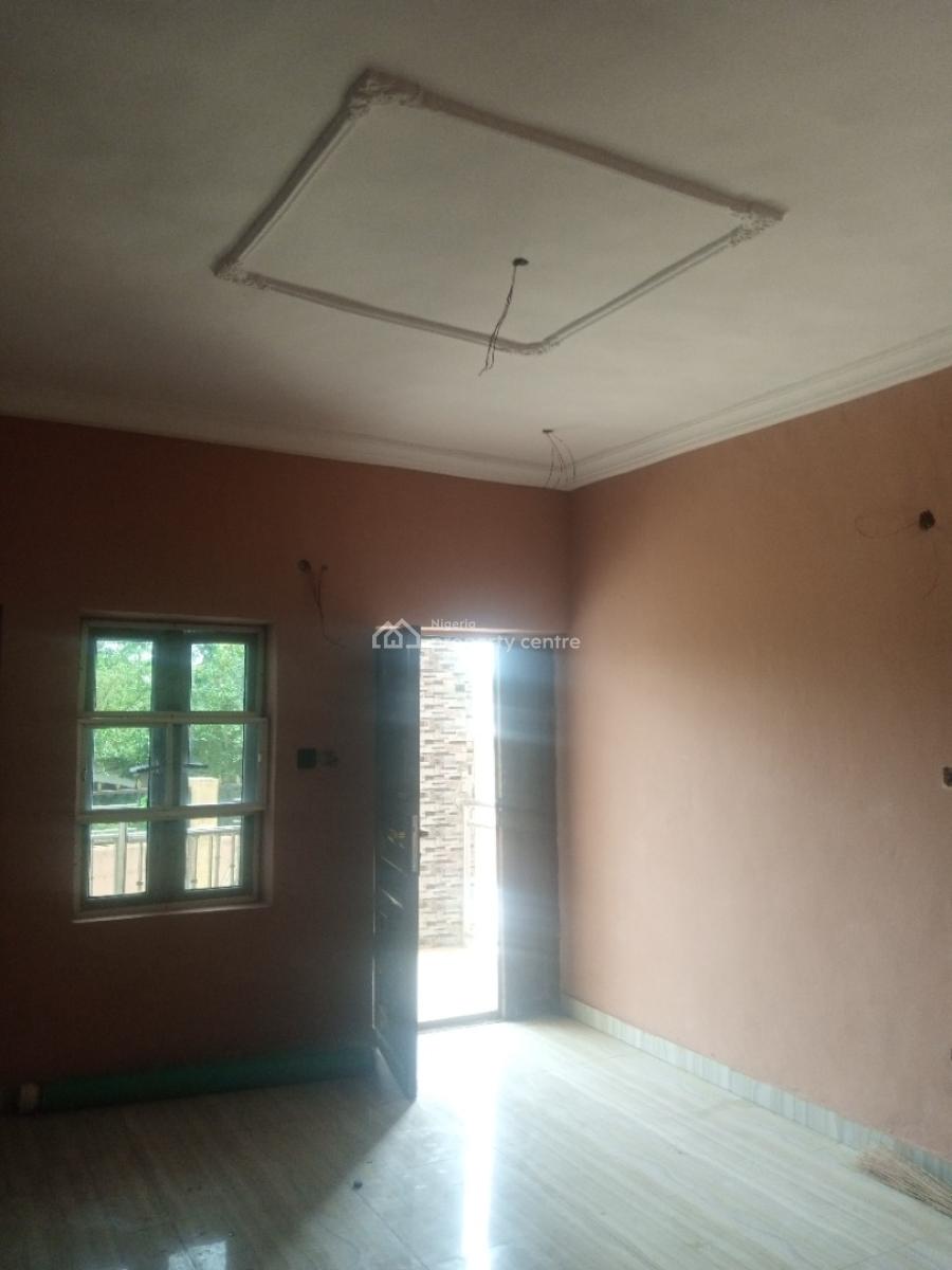 Well-maintained 2-bedroom Apartment, Emerald Estate, Simawa, Ogun, Flat / Apartment for Rent