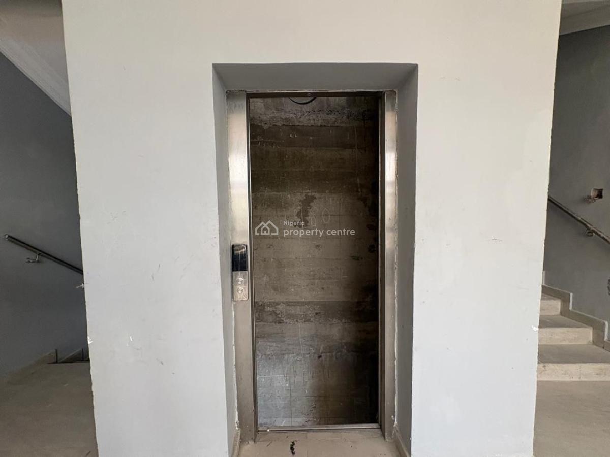 Luxury 3 Bedroom Apartment with Excellent Facilities, Lekki Phase 1, Lekki, Lagos, Flat / Apartment for Rent