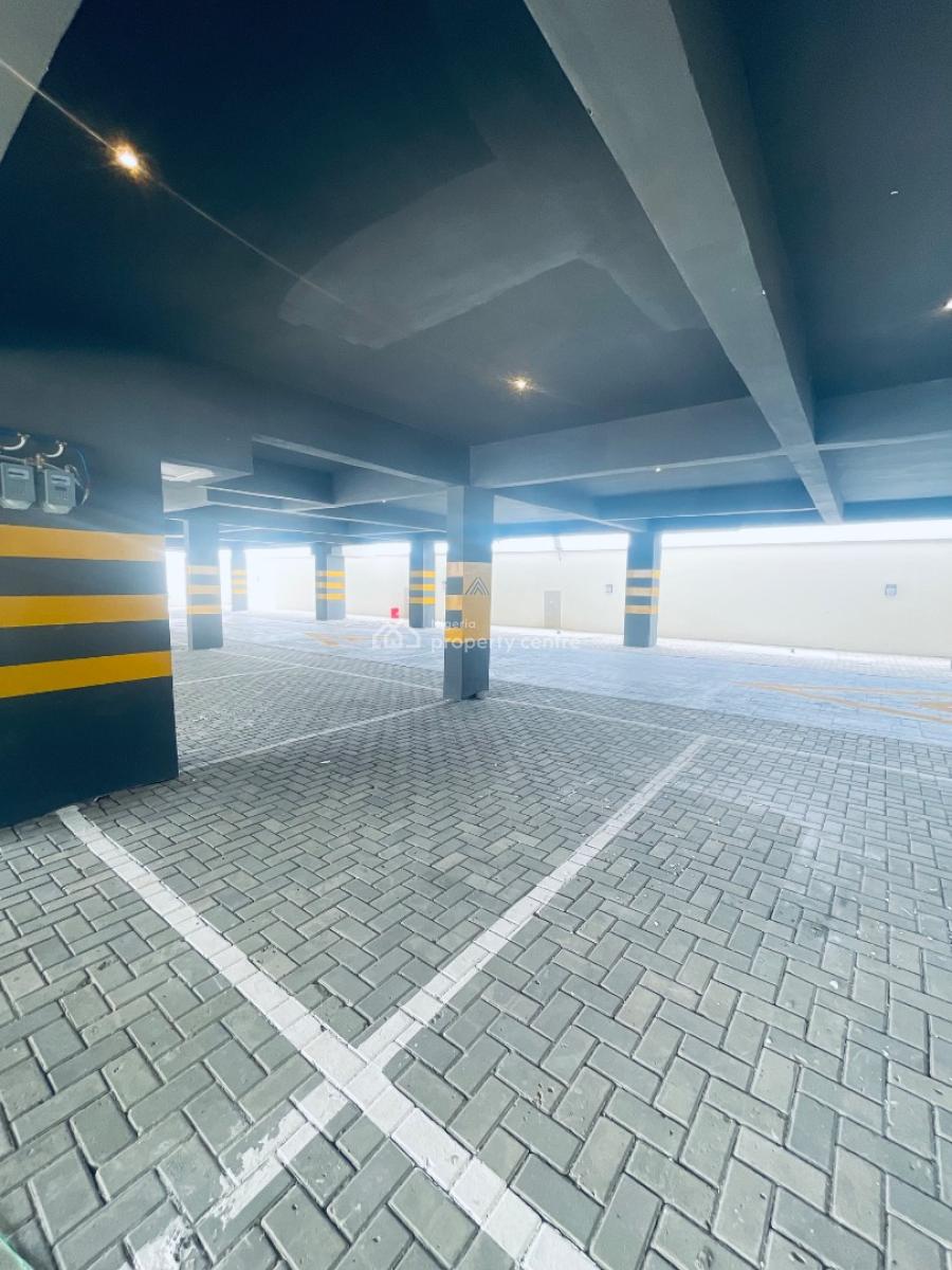 Luxurious 2 Bedroom Apartment, Lekki Phase 1, Lekki, Lagos, Flat / Apartment for Sale