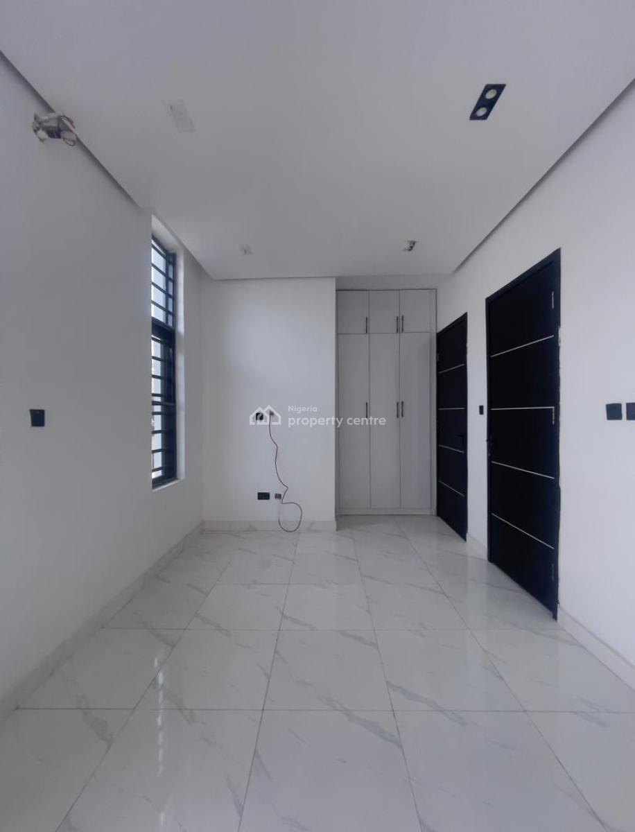 Brand New 2 Bedroom Luxury Apartment, Ologolo, Lekki, Lagos, Flat / Apartment for Sale