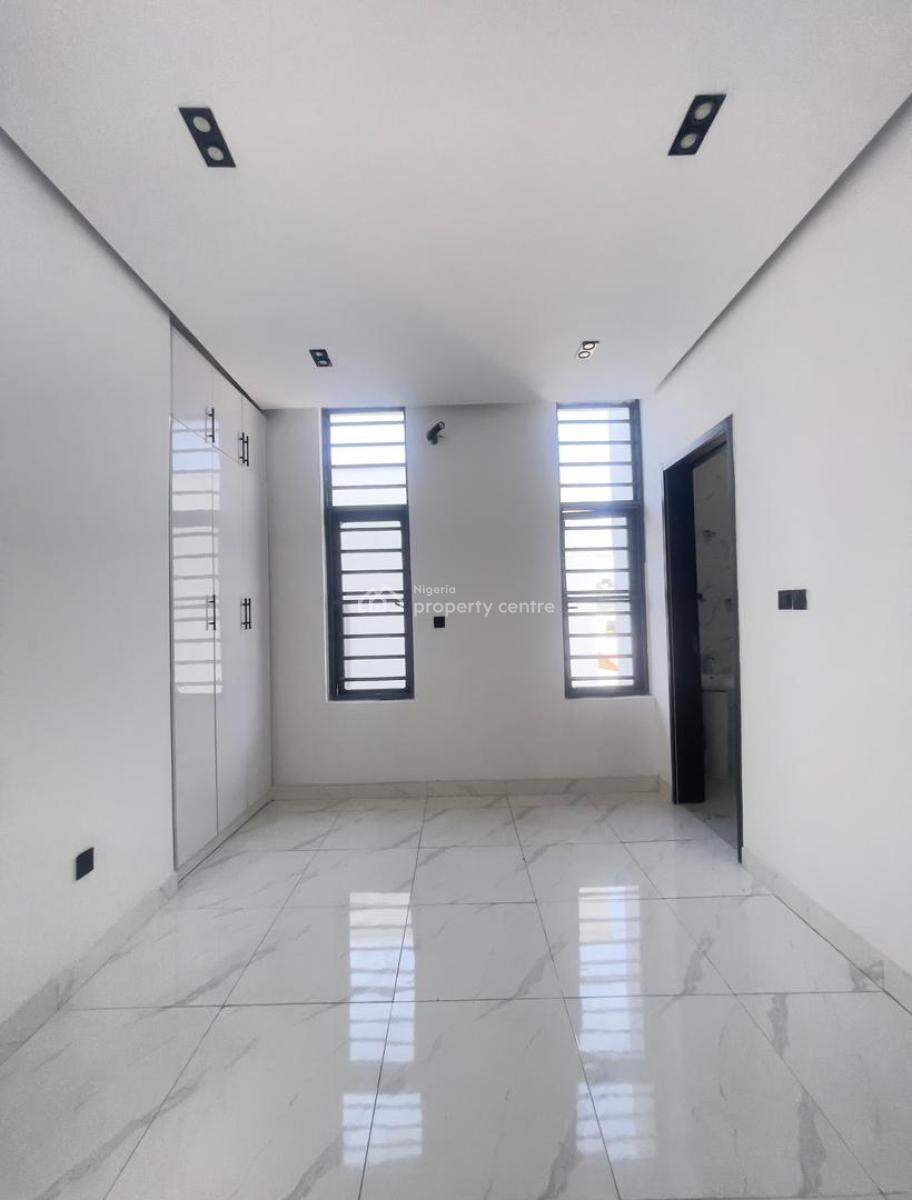 Brand New 2 Bedroom Luxury Apartment, Ologolo, Lekki, Lagos, Flat / Apartment for Sale