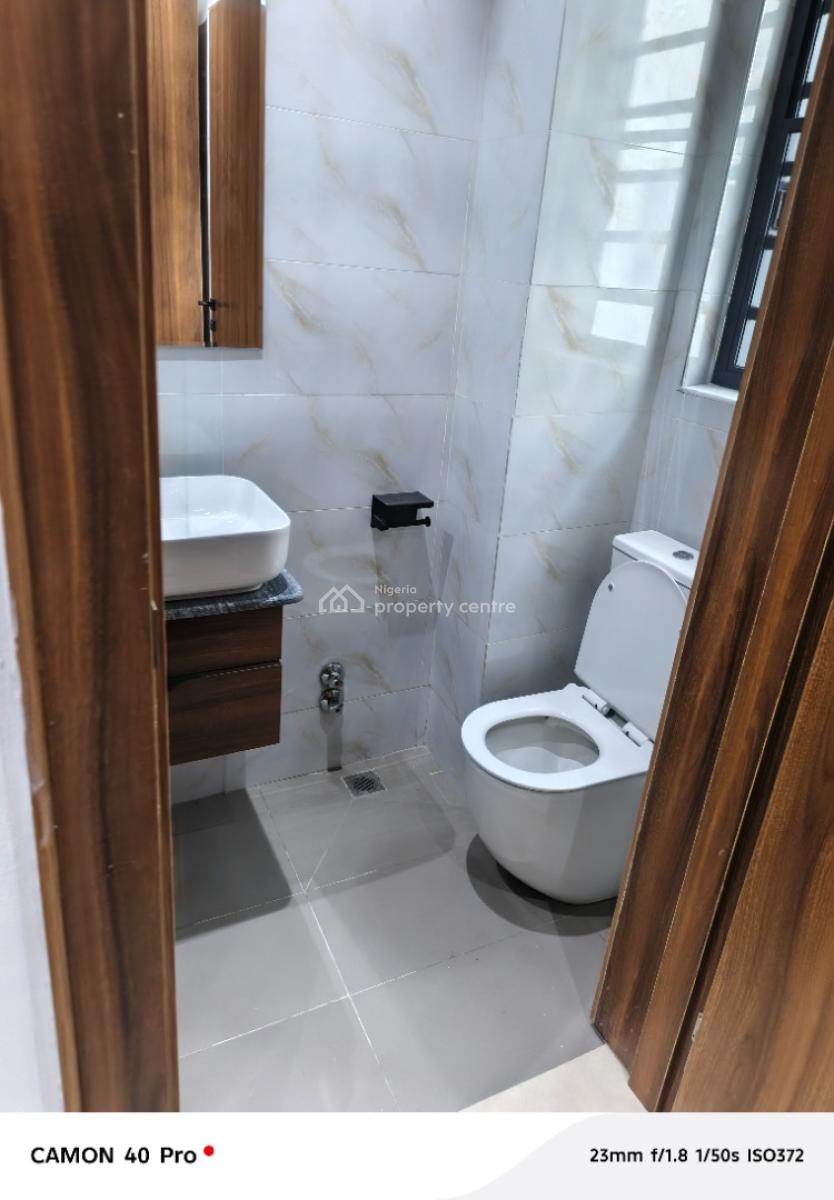 3 Bedroom Semi Detached Terrace, Off Ajose Adeogun Street, Victoria Island (vi), Lagos, House for Rent