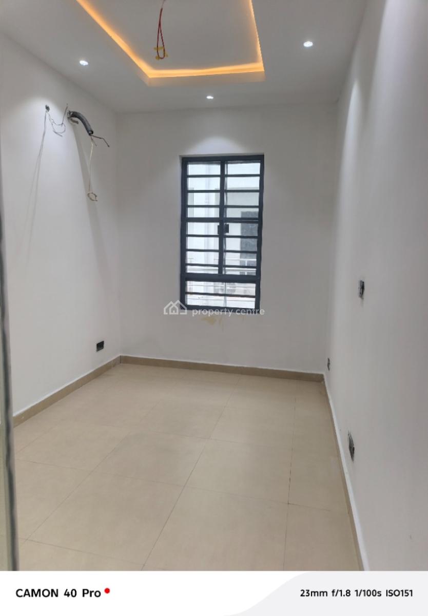 3 Bedroom Semi Detached Terrace, Off Ajose Adeogun Street, Victoria Island (vi), Lagos, House for Rent