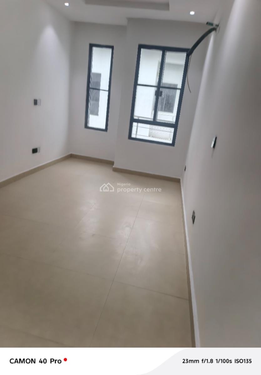 3 Bedroom Semi Detached Terrace, Off Ajose Adeogun Street, Victoria Island (vi), Lagos, House for Rent