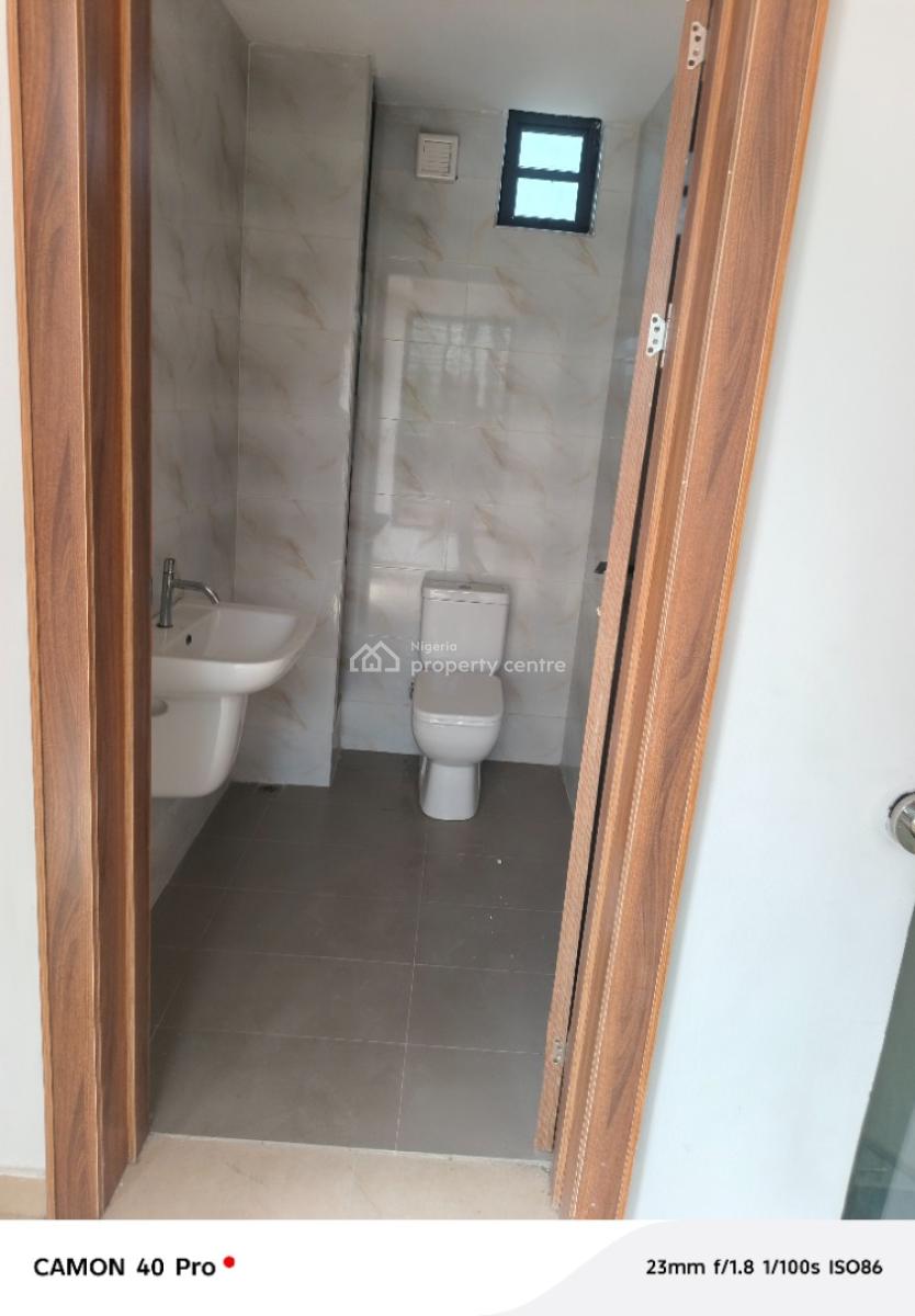 3 Bedroom Semi Detached Terrace, Off Ajose Adeogun Street, Victoria Island (vi), Lagos, House for Rent