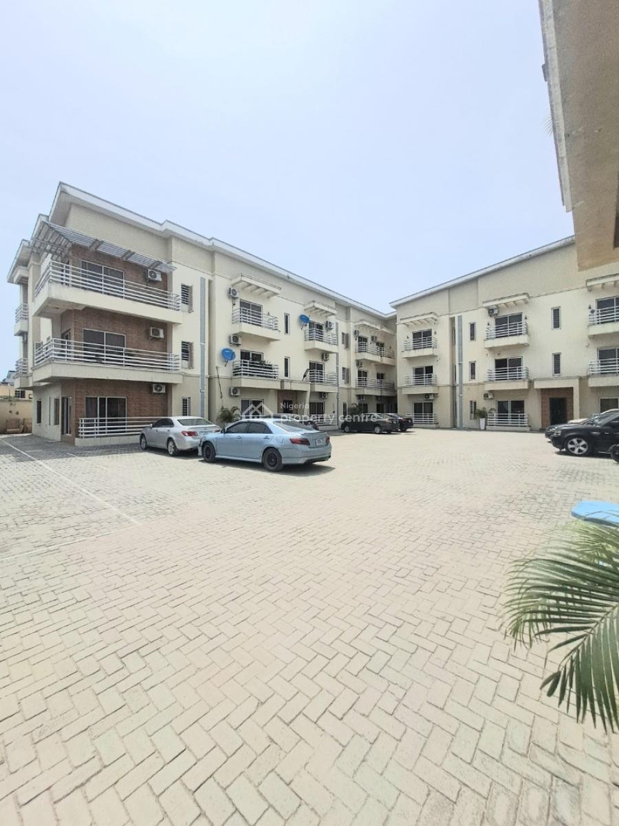 Well Built 2 Bedroom Apartment with Bq, Abraham Adesanya, Ajah, Lagos, Flat / Apartment for Rent