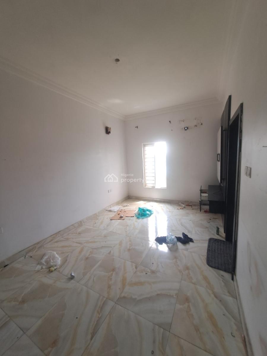 Well Built 2 Bedroom Apartment with Bq, Abraham Adesanya, Ajah, Lagos, Flat / Apartment for Rent