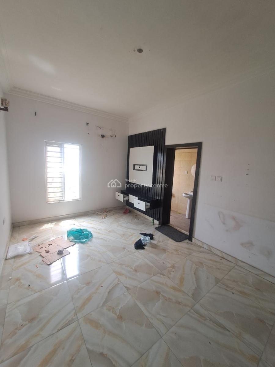 Well Built 2 Bedroom Apartment with Bq, Abraham Adesanya, Ajah, Lagos, Flat / Apartment for Rent