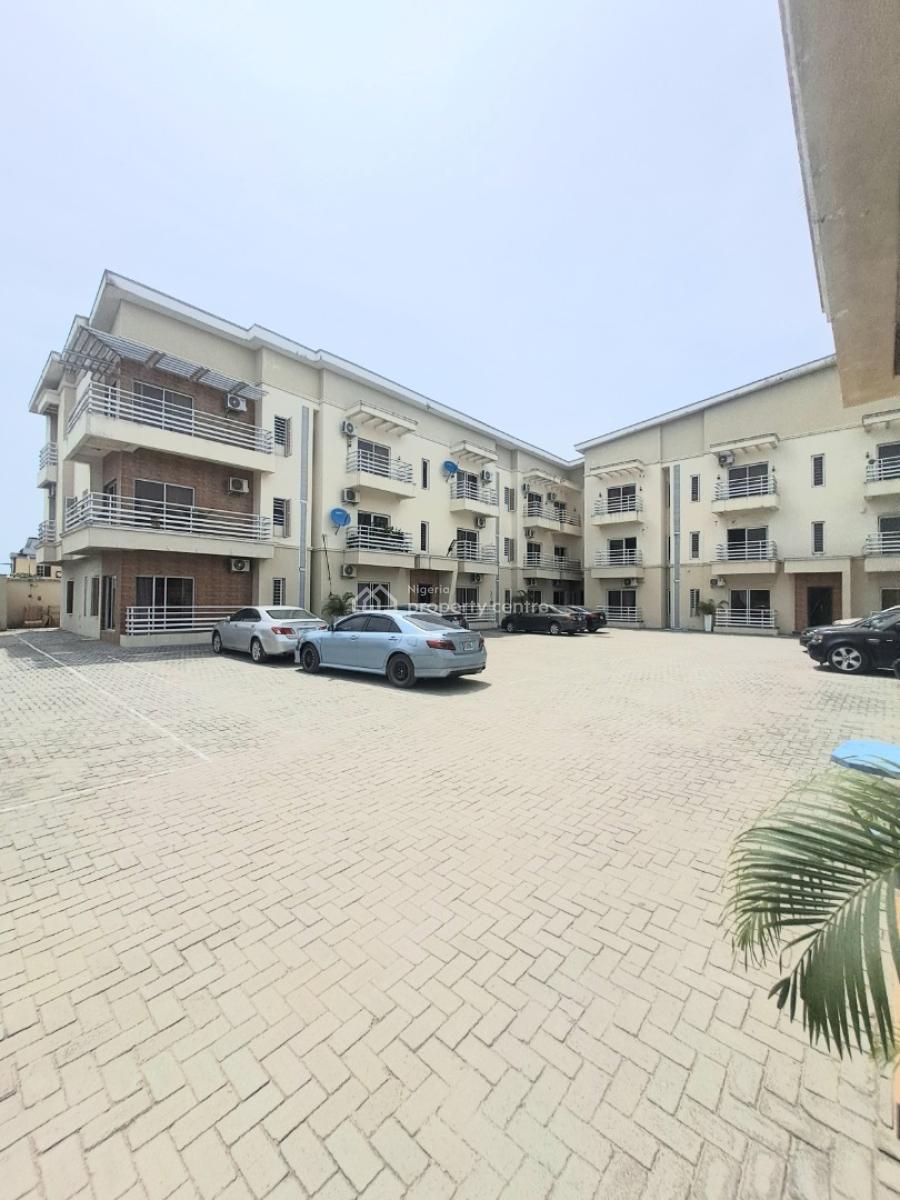 Well Built 2 Bedroom Apartment with Bq, Abraham Adesanya, Ajah, Lagos, Flat / Apartment for Rent