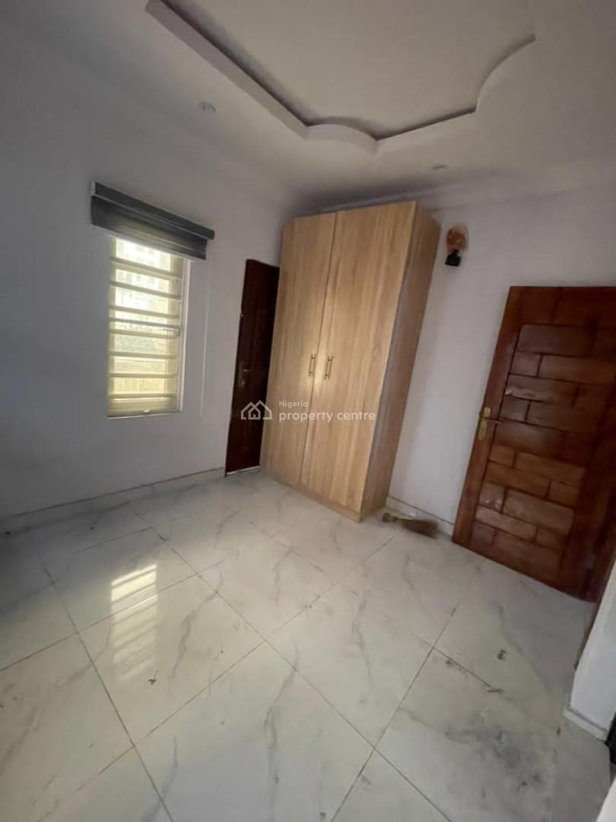 2 Units of 2 Bedroom Apartment Upstairs, Chevron, Lekki, Lagos, Flat / Apartment for Rent
