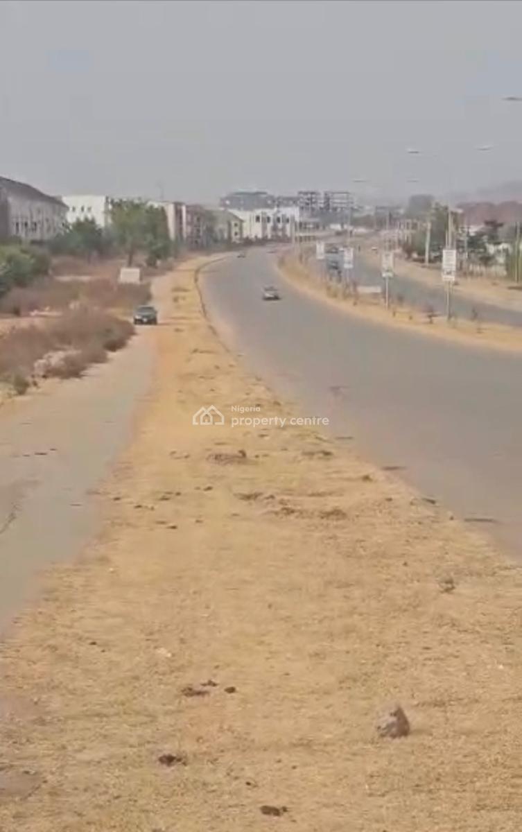 2.5hectare, Multipurpose, Tarred Road, Karmo Main, Karmo, Abuja, Mixed-use Land for Sale