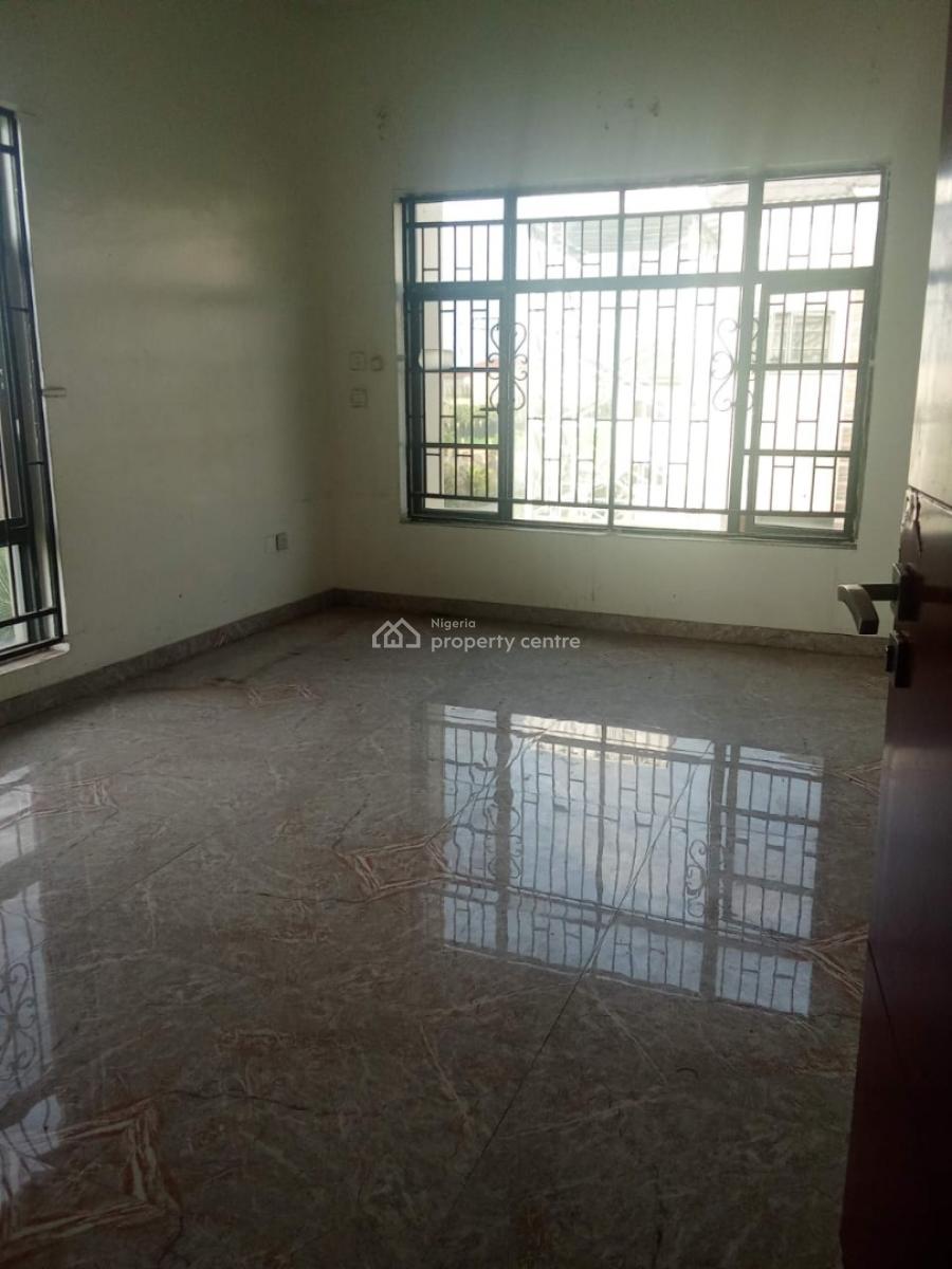 Premium 4 Bedroom Duplex with Bq in a Prestigious Serviced Estate, Jakande (along Shoprite Road Before Pinnock Estate), Lekki, Lagos, Terraced Duplex for Rent
