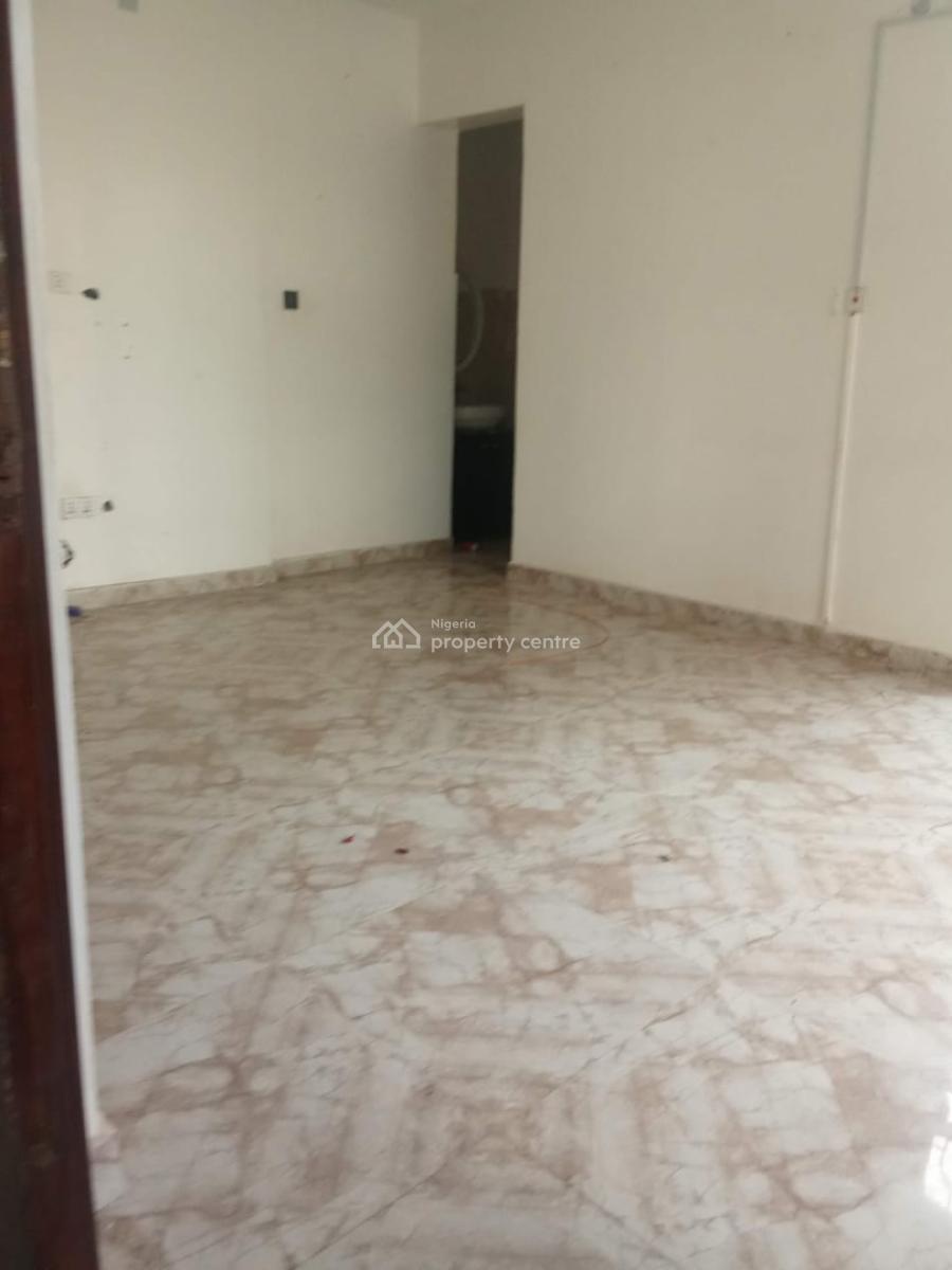 Premium 4 Bedroom Duplex with Bq in a Prestigious Serviced Estate, Jakande (along Shoprite Road Before Pinnock Estate), Lekki, Lagos, Terraced Duplex for Rent