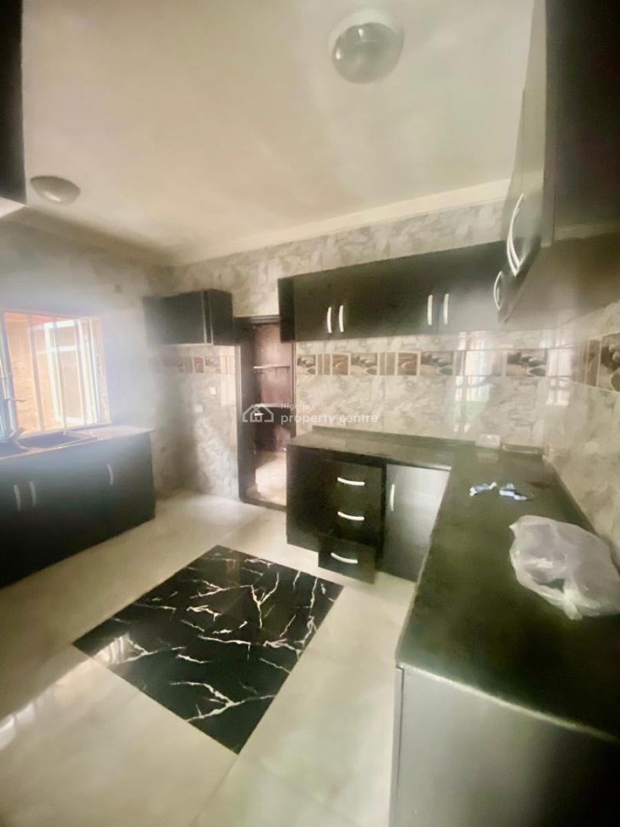 Standard  2 Units of 3 and 2 Bedroom Bungalow, Sangotedo, Ajah, Lagos, Detached Bungalow for Rent