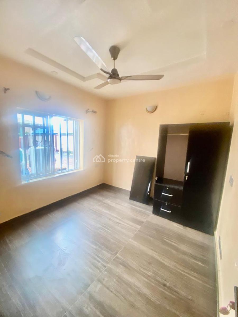 Standard  2 Units of 3 and 2 Bedroom Bungalow, Sangotedo, Ajah, Lagos, Detached Bungalow for Rent