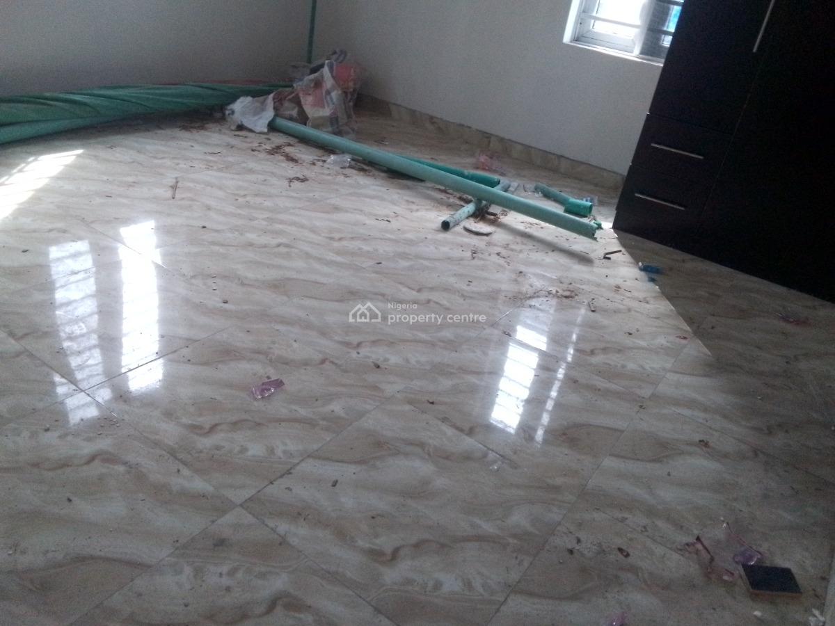 Newly Buildt Spacious Luxury 3 Bedroom Flat with Excellent Features, Alabeko, Sangotedo, Ajah, Lagos, Flat / Apartment for Rent
