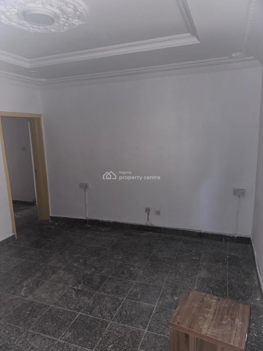 Spacious 2 Bedroom Apartment, Whitesand Beach Estate, Ologolo, Lekki, Lagos, Flat / Apartment for Rent