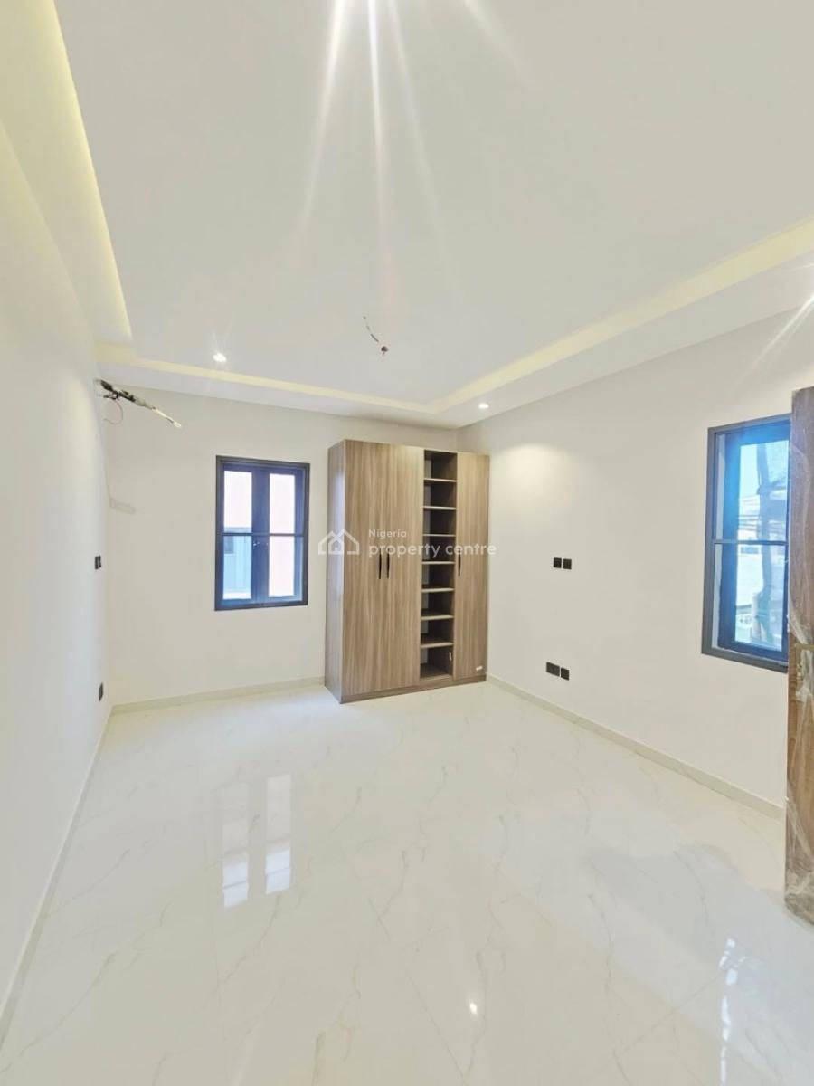 Brand New 2bedroom Flat with Bq, The Property Located Within Ikate, Lekki, Lagos, Flat / Apartment for Rent