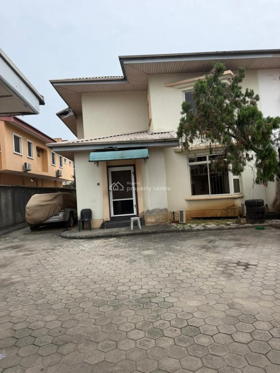 a 4 Bedroom Semi-detached Building, Lekki Phase 1, Lekki, Lagos, Semi-detached Duplex for Rent