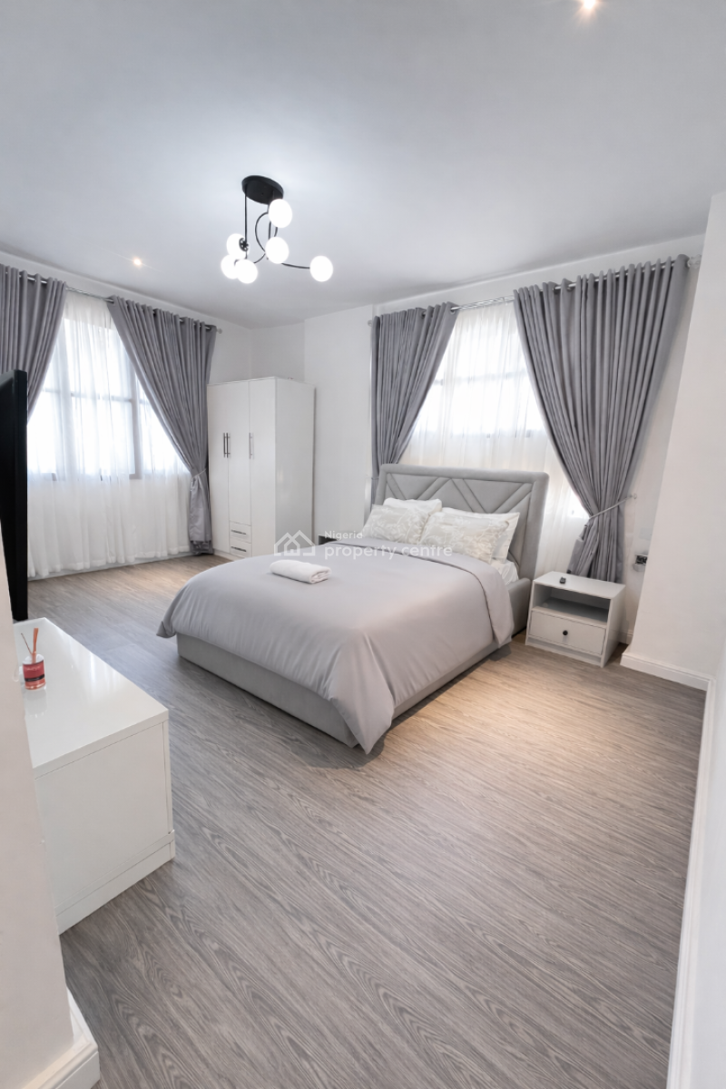 Two Bedroom Masonite, Richmond Pearl Estate, Lekki Phase 1, Lekki, Lagos, Flat / Apartment Short Let