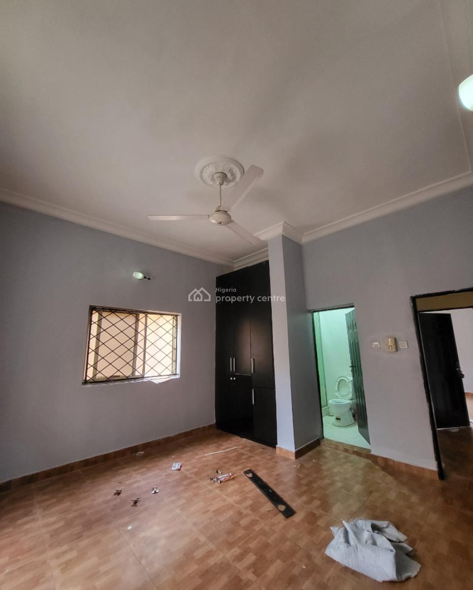 Luxurious Massive 3 Bedroom Flat, By American International School, Durumi, Abuja, Flat / Apartment for Rent