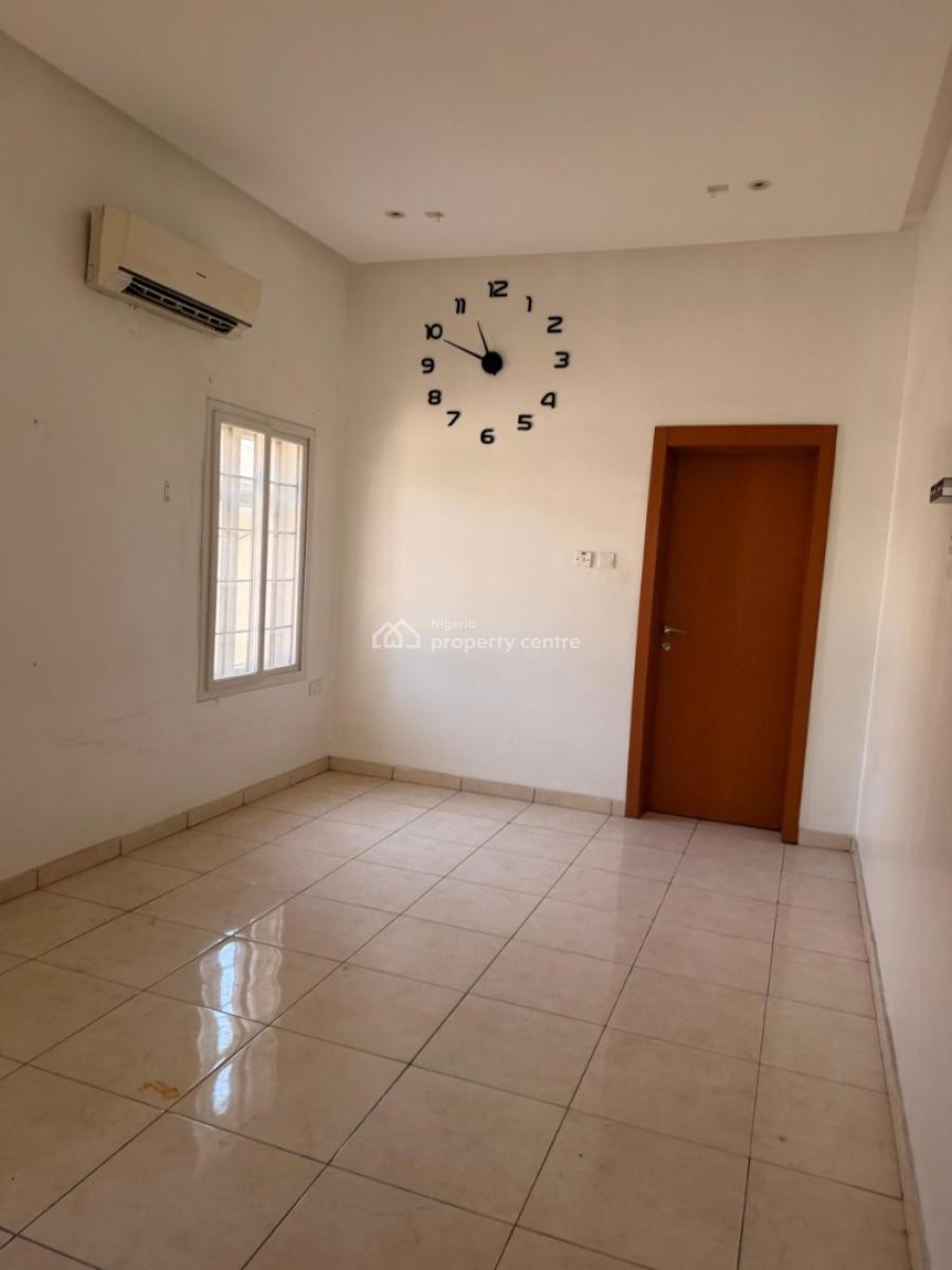 5 Bedroom Detached House, Lekki Phase 1, Lekki, Lagos, Semi-detached Duplex for Rent