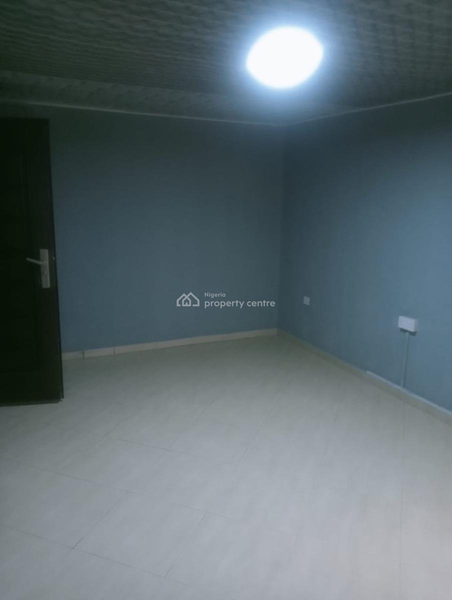 Clean and Spacious 2 Bedrooms  Apartment in a Secured Estate, Unilag Estate, Gra Phase 1, Magodo, Lagos, Flat / Apartment for Rent