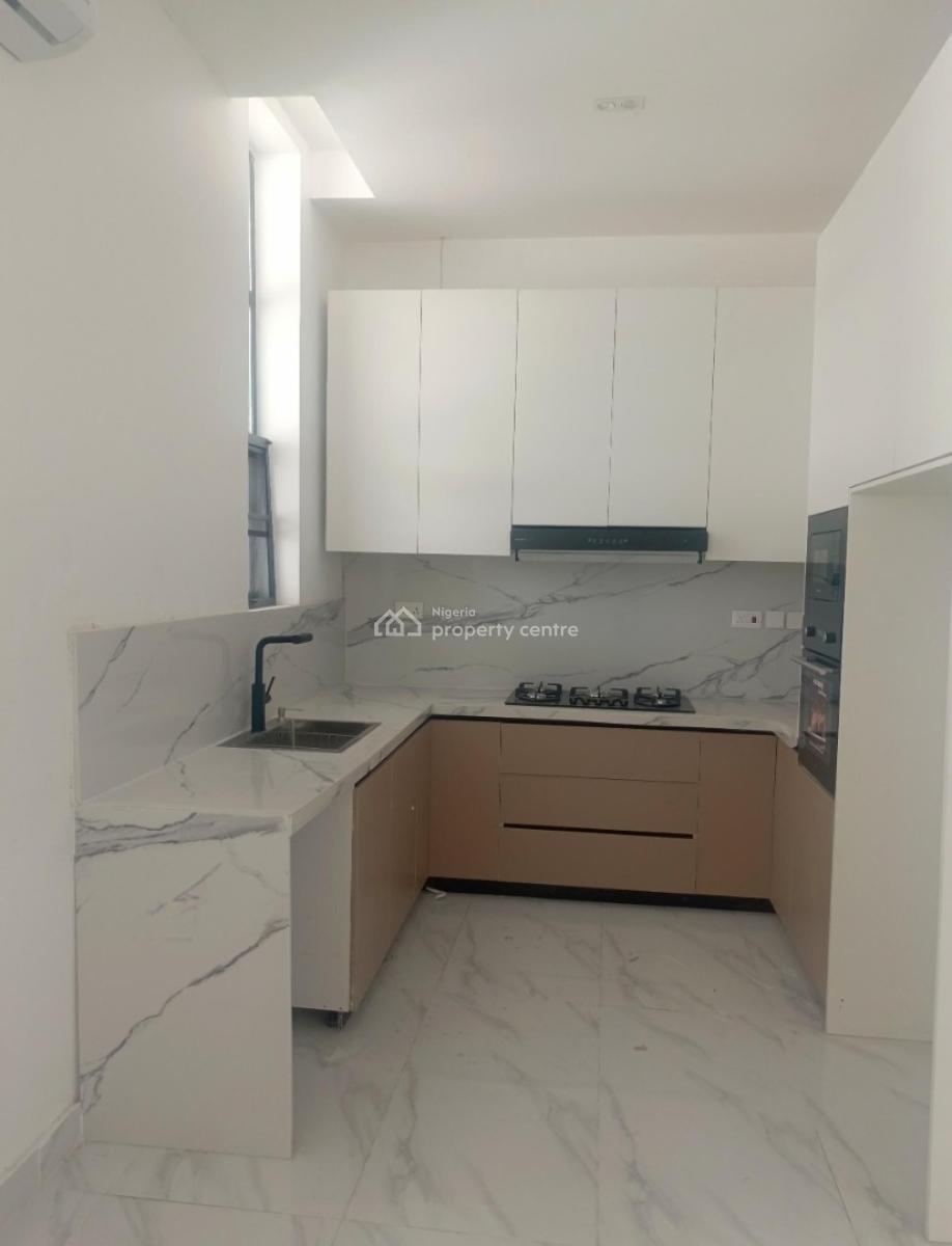 Elegant Newly Built 1bedroom Apartment in a Secure Estate, Lekki Right, Lekki, Lagos, Flat / Apartment for Sale