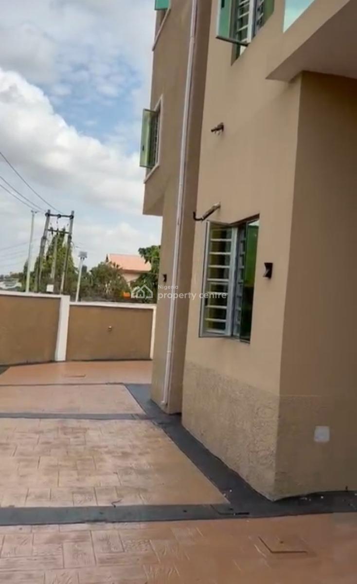 3 Bedroom Apartment, Gra Phase 2, Magodo, Lagos, House for Sale