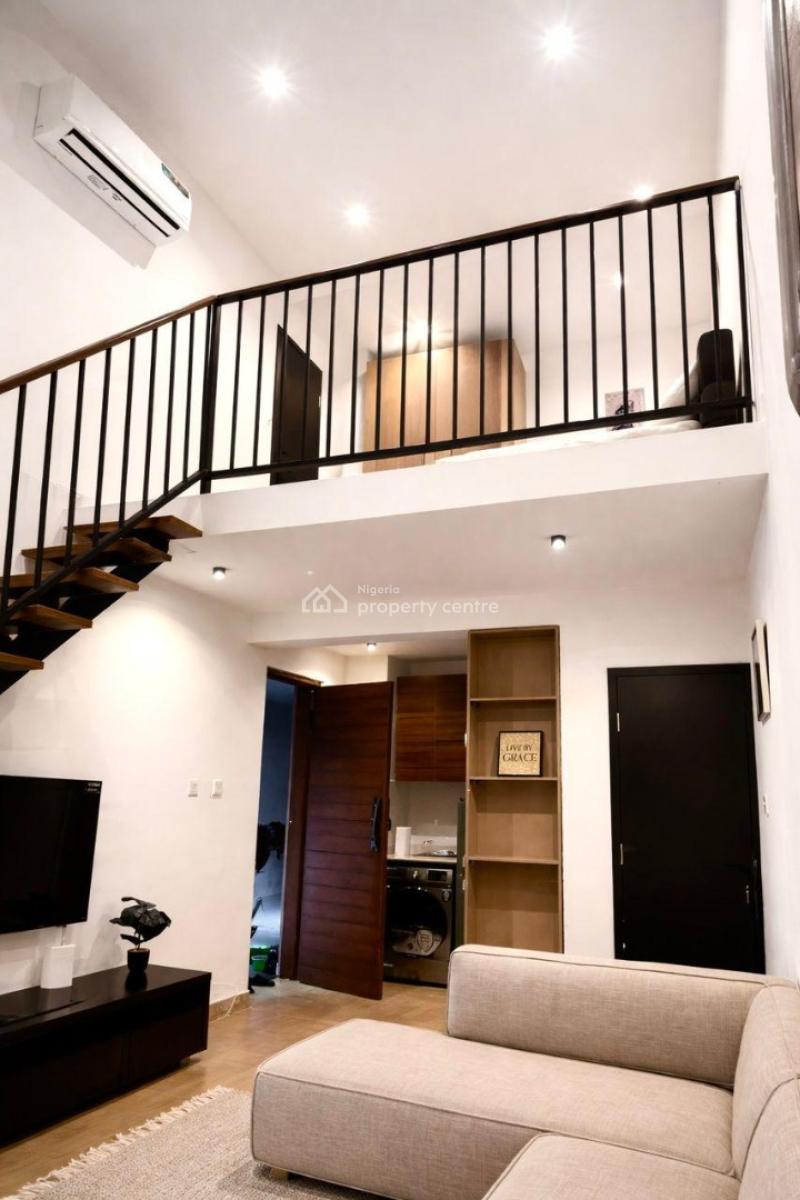 Luxury Serviced Studio Apartment with Housekeeping Services, Smart Lock,visitors Rest Room, Yaba, Lagos, Flat / Apartment Short Let