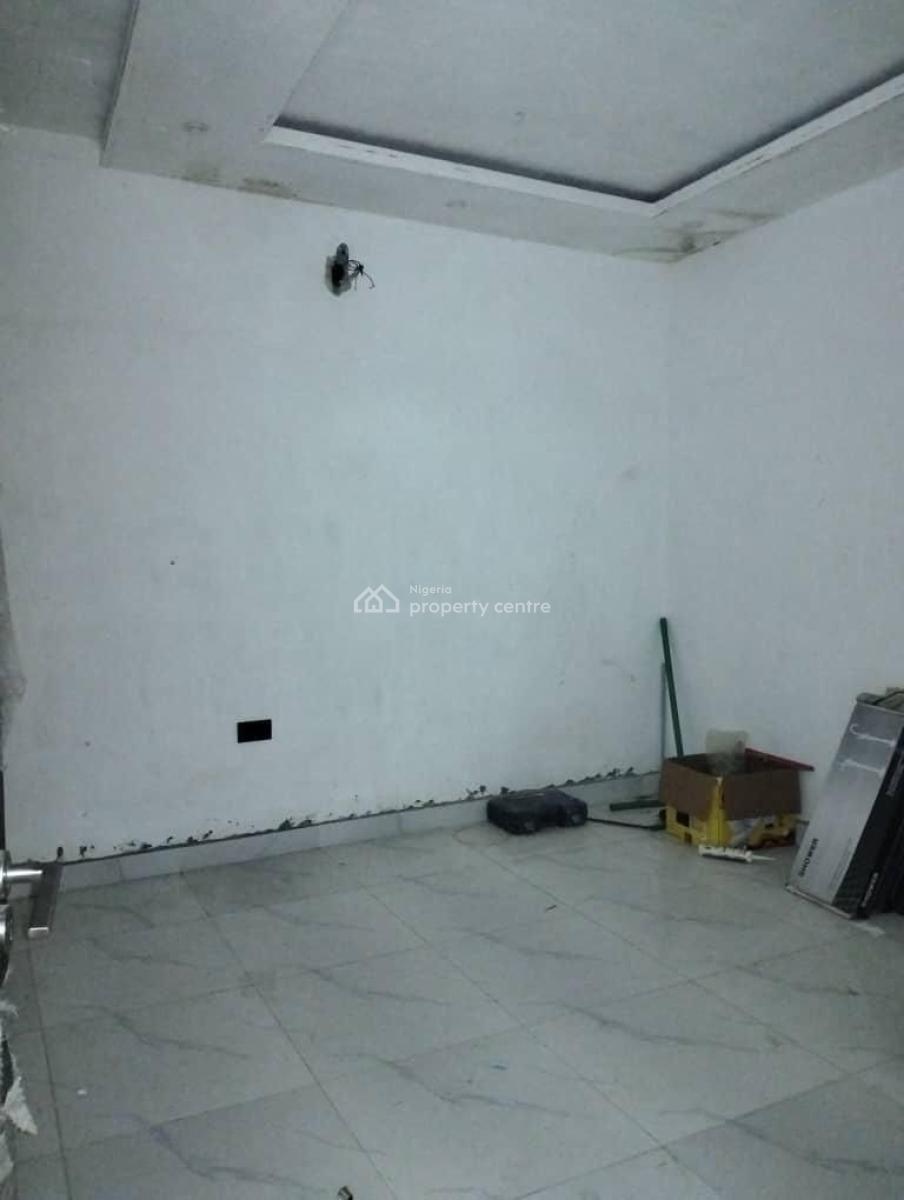 2 Wing of 5 Bedroom  Semi-detach Duplex, Lekki Phase 1, Lekki, Lagos, Semi-detached Duplex for Sale