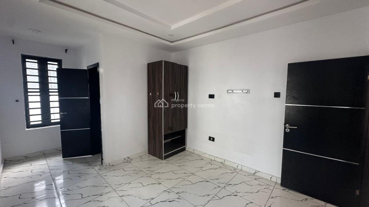 Comfort 1 Bedroom Flat, Chevron, Lekki Phase 2, Lekki, Lagos, Mini Flat (room and Parlour) for Rent