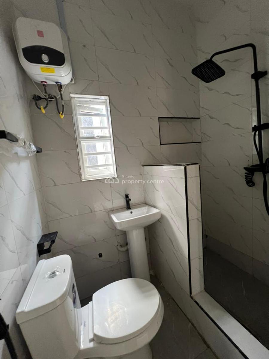 Exquisite Spacious 3 Bedroom Detached Bungalow in a Secure Estate, Abraham Adesanya, Ajah, Lagos, Detached Bungalow for Rent