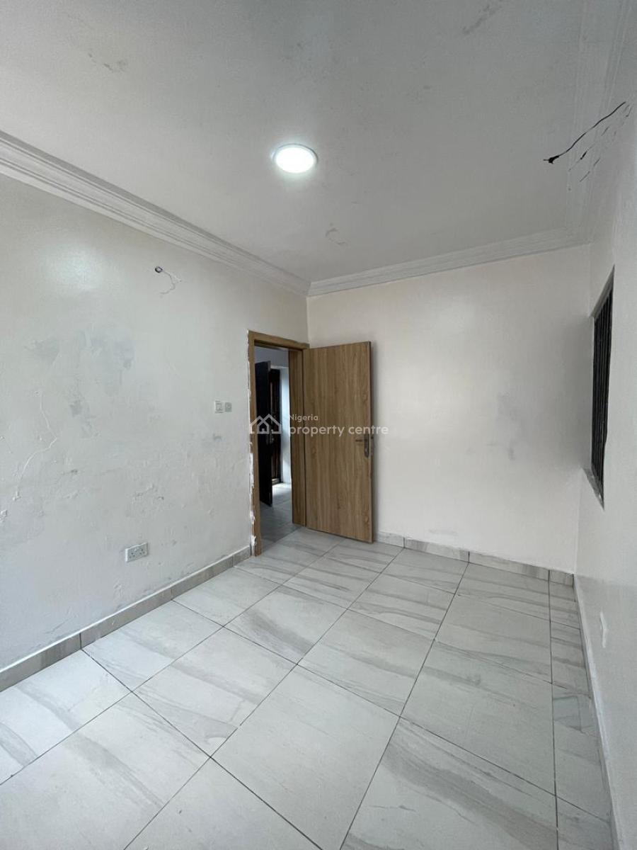 Well Built 1 Bedroom Apartment, Ologolo, Lekki, Lagos, Flat / Apartment for Rent