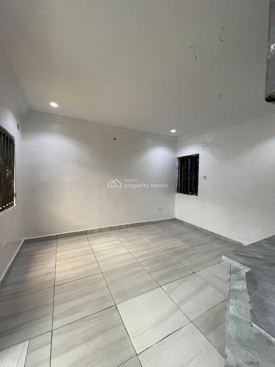 Well Built 1 Bedroom Apartment, Ologolo, Lekki, Lagos, Flat / Apartment for Rent